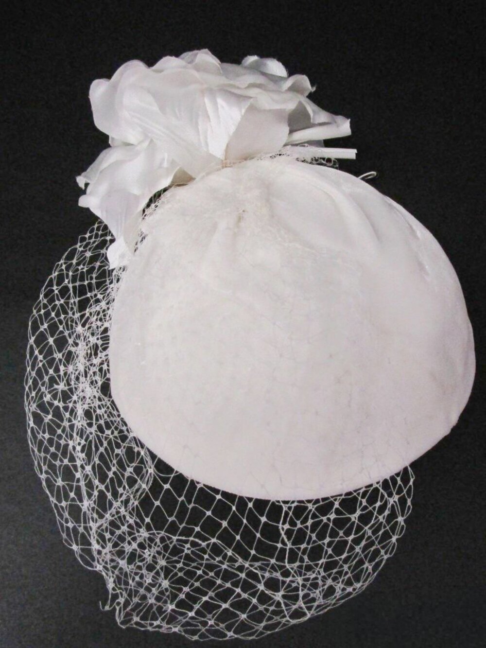 Vintage Style White Bridal Fascinator Hat Veil Flower Wedding Headpiece OS